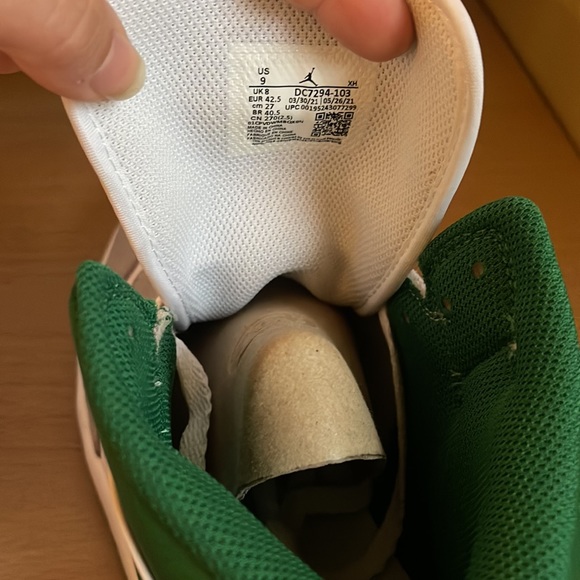 Air Jordan 1 mid se - Picture 8 of 12